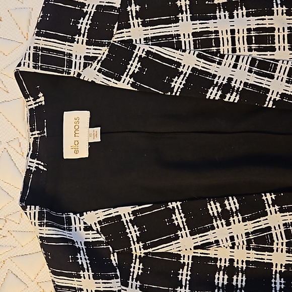 Ella Moss black and white siz XS blazer - Picture 3 of 8